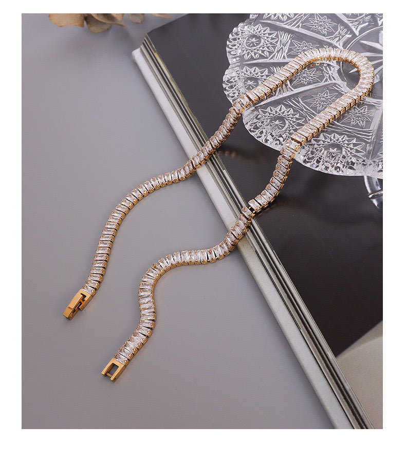 Leah Necklace