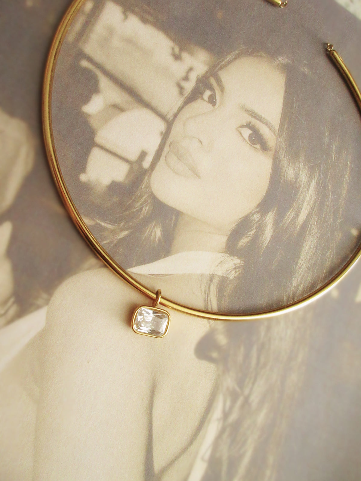 Sol Necklace
