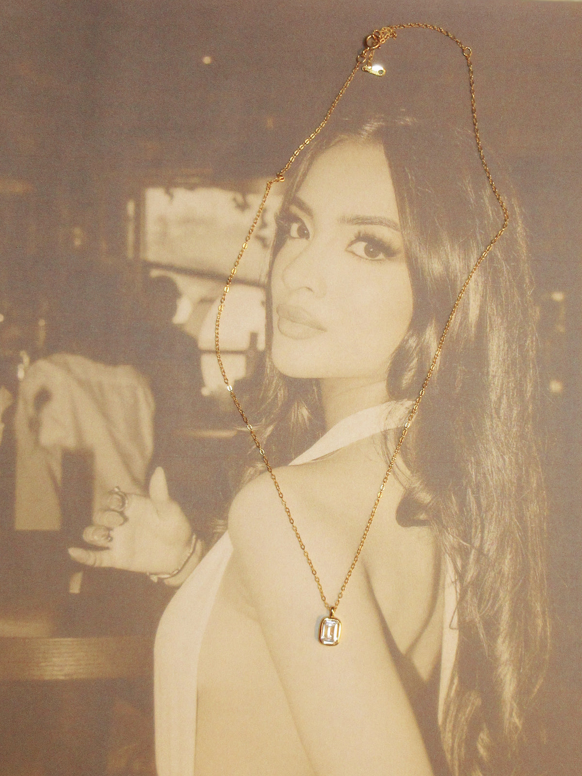 Cleo Necklace