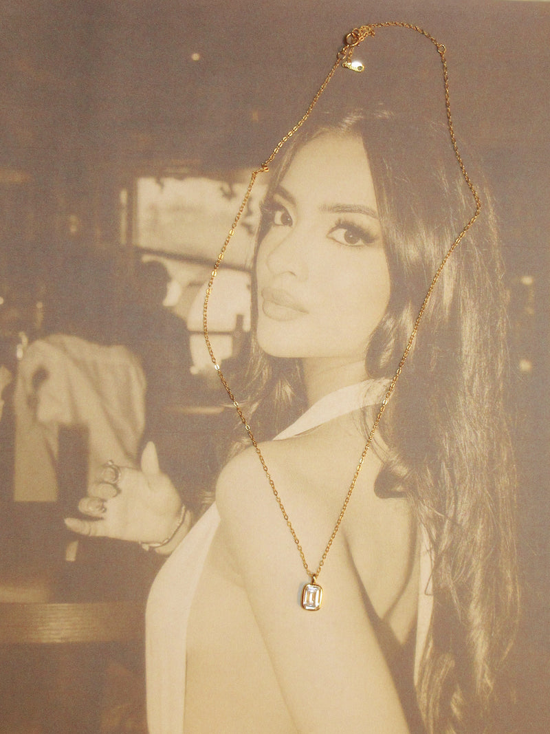 Cleo Necklace