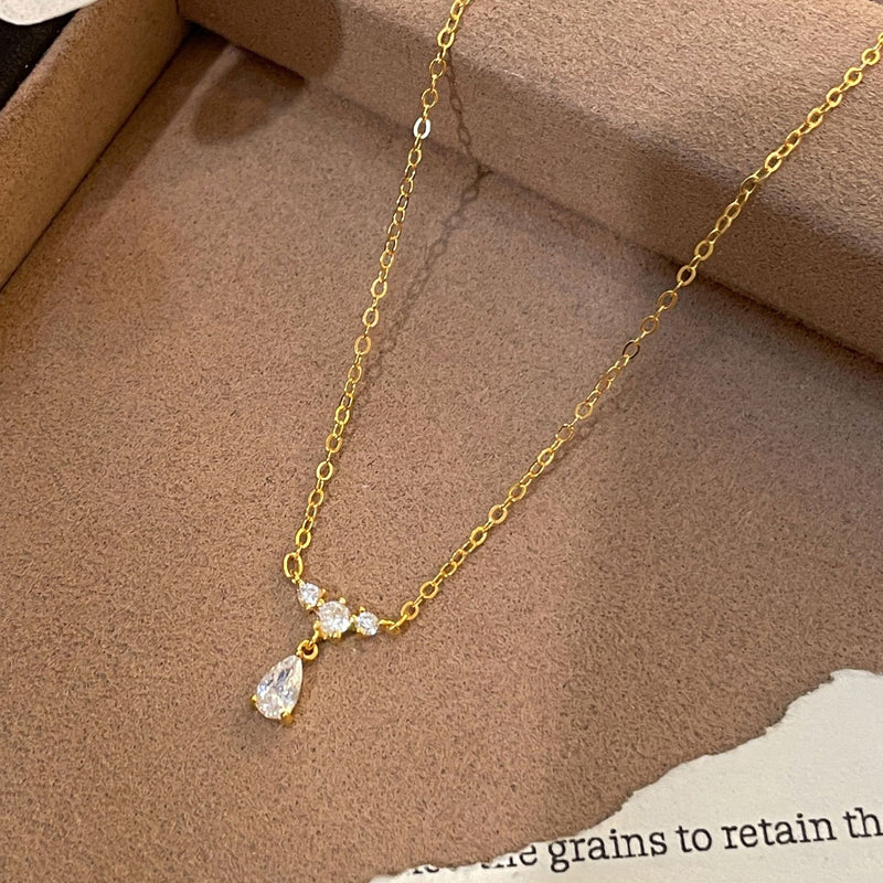 Kay Necklace